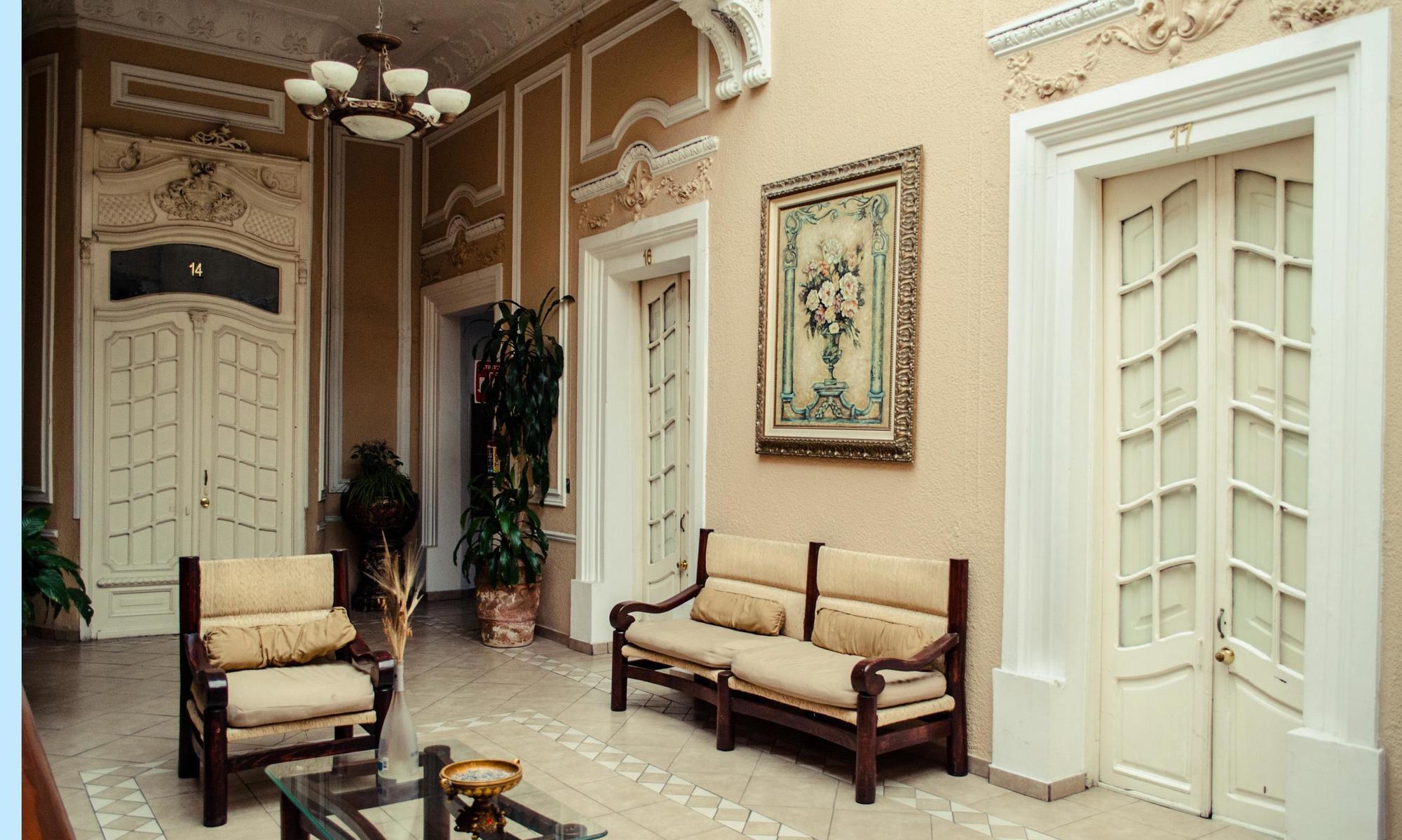 Hotel Posada Regis Γκουανταλαχάρα Εξωτερικό φωτογραφία
